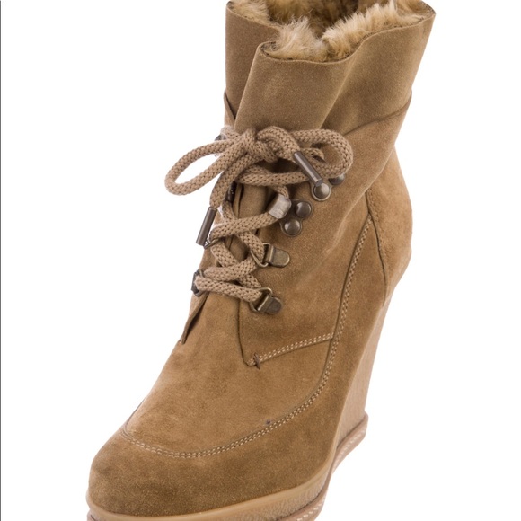 Boots - Picture 2 of 6